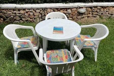 Forcat Apartamento Bajo Con Jardin Y Piscina Ciutadella  Exterior photo